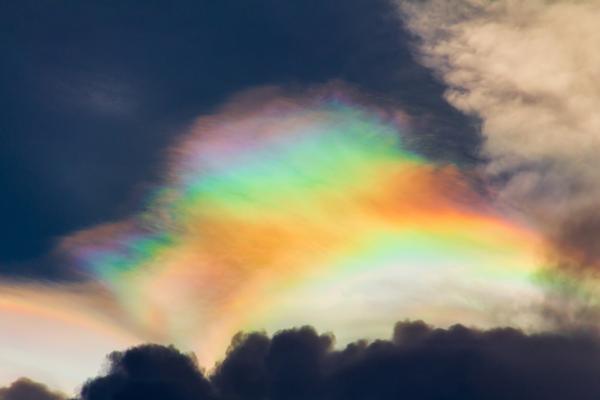 Nubes iridiscentes: qué son y su formación - Qué son las nubes iridiscentes