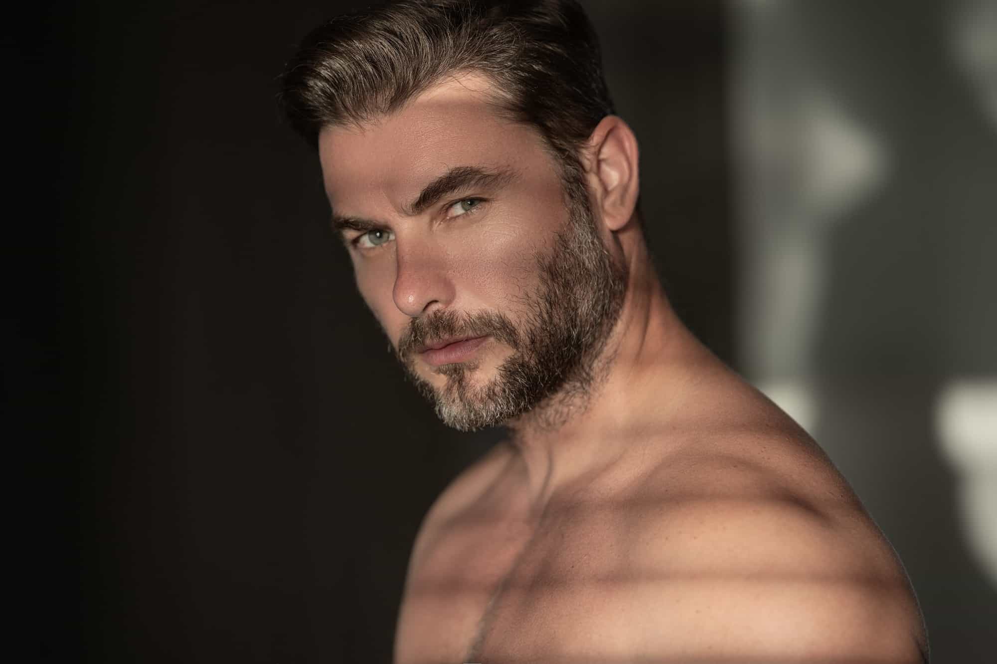 L’homme idéal n’existe pas : pourquoi les goûts des femmes changent avec l’âge