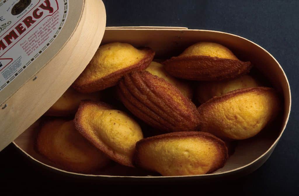 Pourquoi certains souvenirs nous donnent faim : le circuit qui relie mémoire et appétit dévoilé
