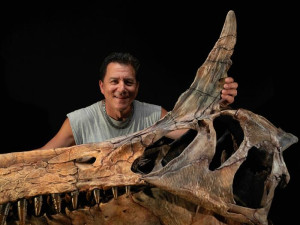Spinosaurus mirabilis Spinosaurus mirabilis